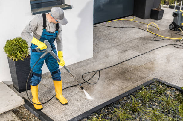 Best Concrete Pressure Washing  in Manchester, MI